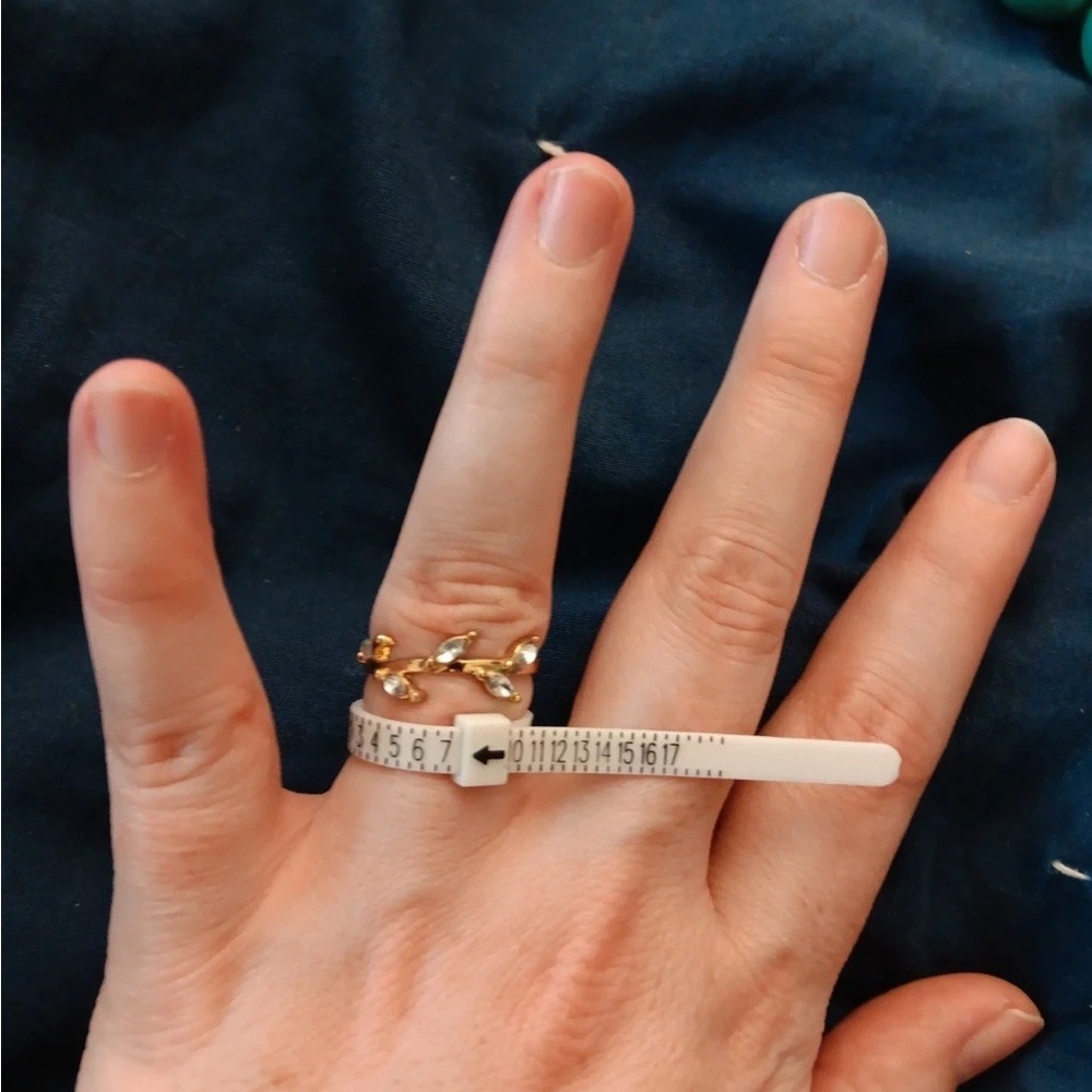 Leaf ring